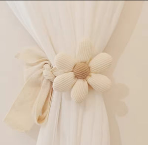 The Elsie - Boho Daisy Curtain Ties