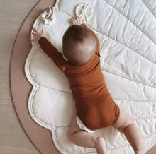 Load image into Gallery viewer, The Niamh - Shell Play Mat
