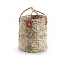 Load image into Gallery viewer, The Tia - Light Seagrass Vase Baskets
