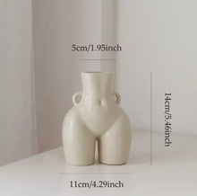 Load image into Gallery viewer, The Baby Peach - Cheeky Vase
