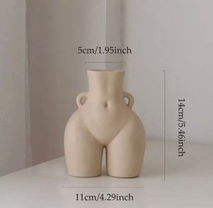 The Baby Peach - Cheeky Vase