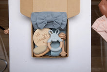 Load image into Gallery viewer, The London - Blue Headband Baby Gift Set
